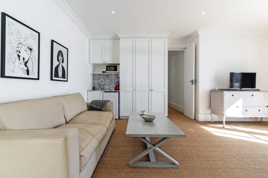To Let 4 Bedroom Property for Rent in Camps Bay Western Cape